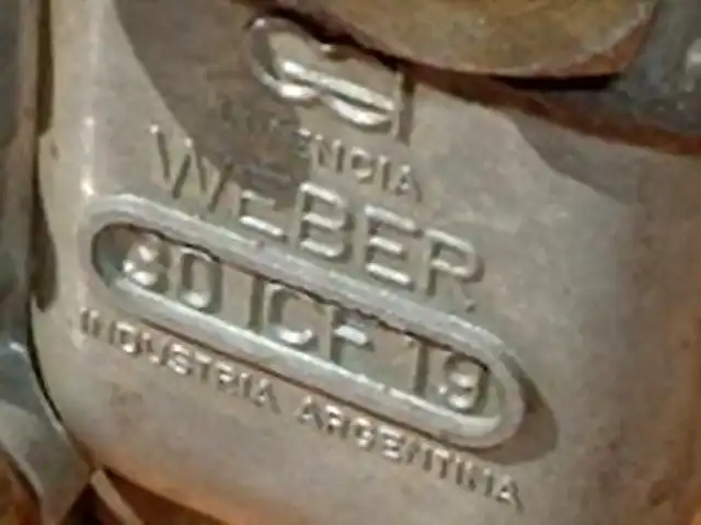 carburador con marca Weber fabricado por Caresa en Argentina.jpg  2