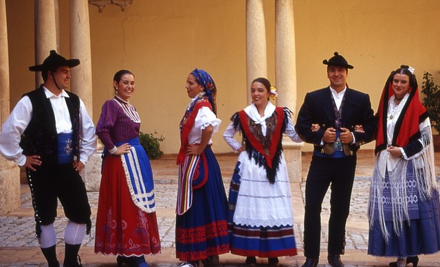 trajes de jaen