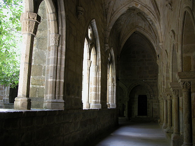 CLAUSTRO PLASENCIA CLAUSTRO PLASENCIA
