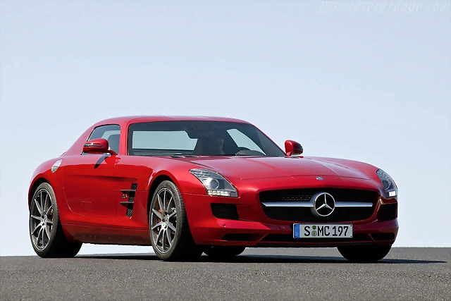 Mercedes-Benz-SLS-AMG