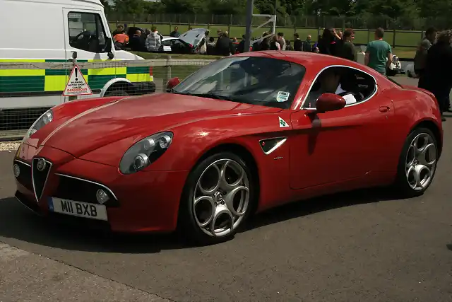 Alfa_Romeo_8C_Competizione_-_Flickr_-_Supermac1961_(2)