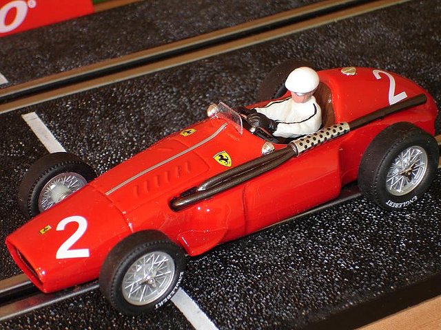 FERRARI  SUPERESCUALO 555 F1 1955