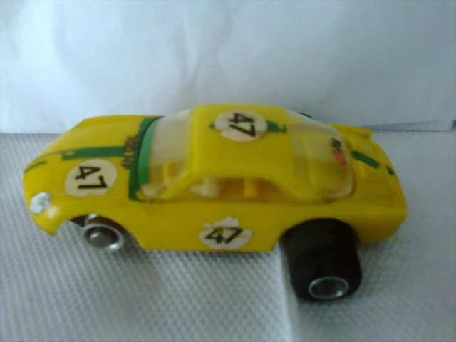 carrinho-de-autorama-berlineta-estrela-dec-60-822301-MLB20297673253_052015-F carrinho-de-autorama-berlineta-estrela-dec-60-822301-MLB20297673253_052015-F