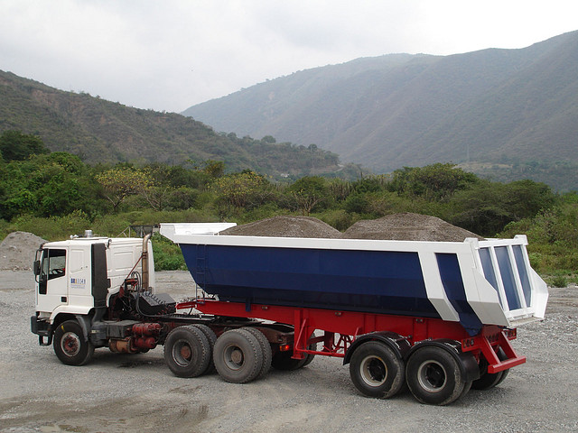 Trakker con Volteo Posterior