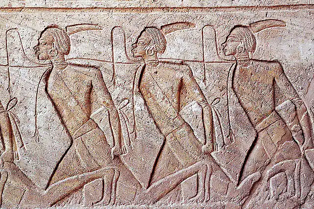 prisioners.nubios-Abu-Simbel_temple3