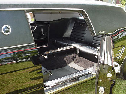 1966_ford_mustang_stretch_limo-04