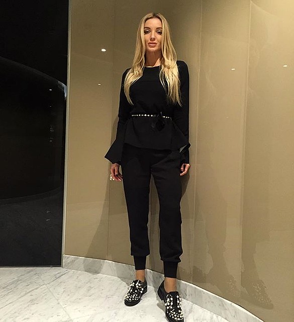 liliyafleurdelis_2015-10-10_02-02-14 liliyafleurdelis_2015-10-10_02-02-14