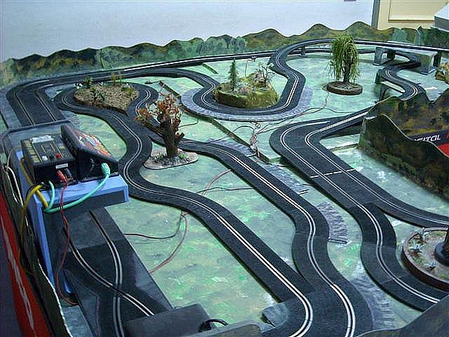 Un solo carril. Un solo carril.