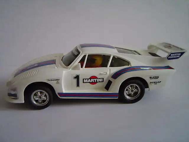 935 blanco 1