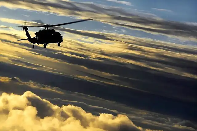 MH_60S_Seahawk_by_MilitaryPhotos
