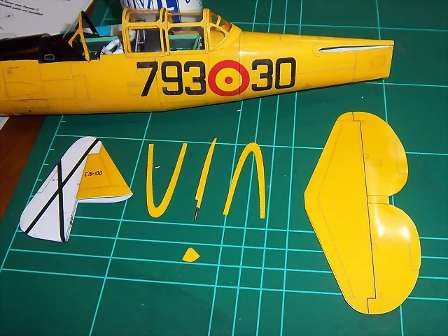 T-6 (44) T-6 (44)