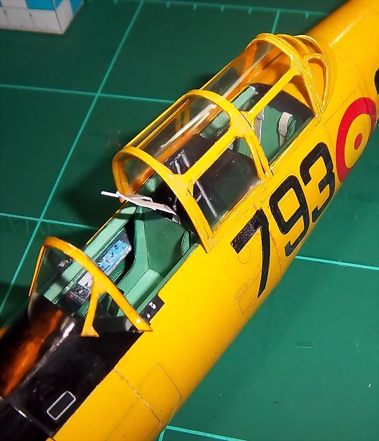 T-6 (35) T-6 (35)