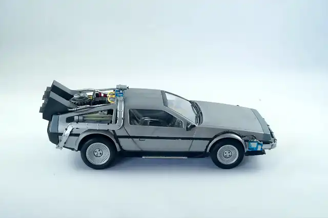 Delorean-43