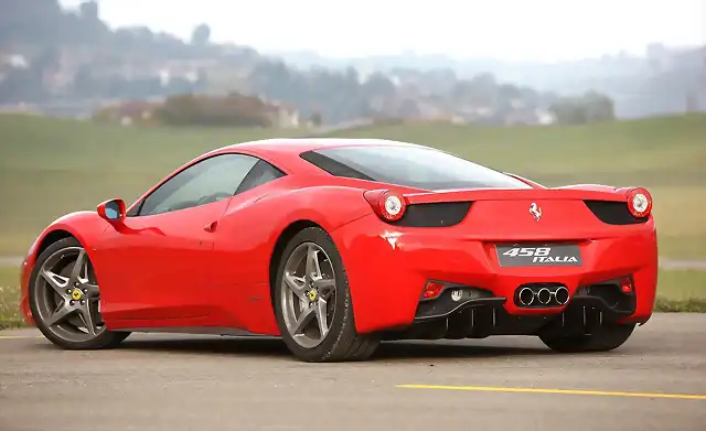 exterior 7 Ferrari 458 Italia