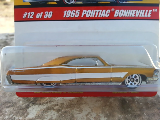 PONTIAC BONNEVILLE '65