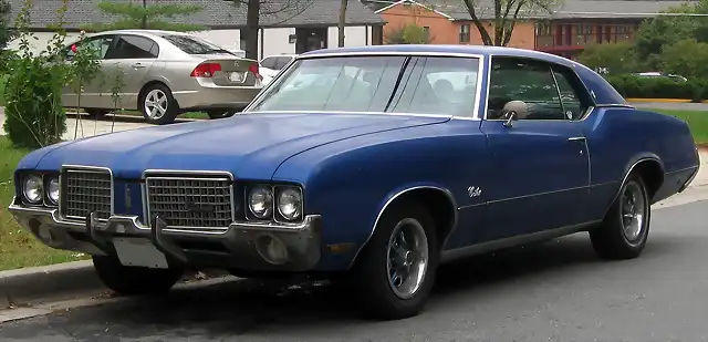 Oldsmobile Cutlass