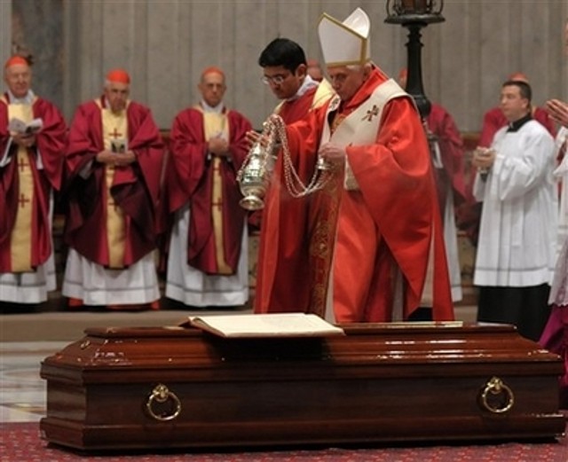 cardenal-stickler-funeral