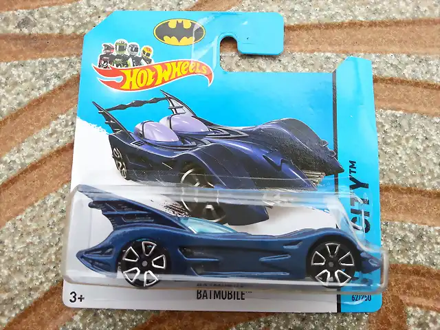 BATMOBILE - BATMAN Y ROBIN