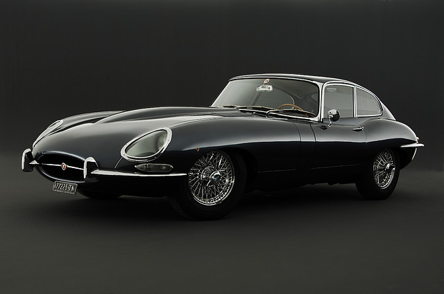 Jaguar_E_TYPE_1961