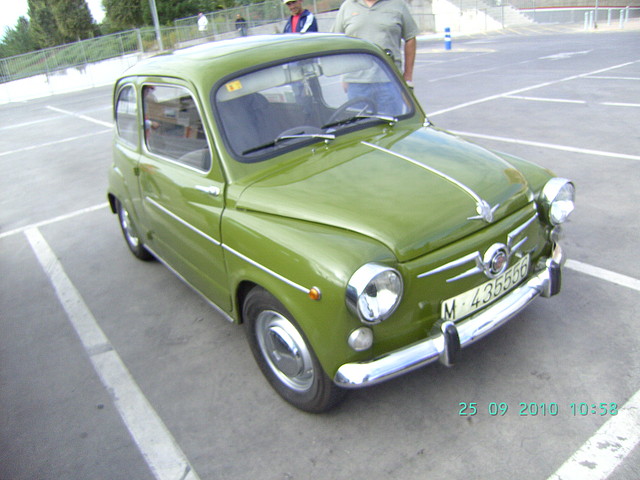 -052- IV Feria de coches clasicos (Valdemoro)