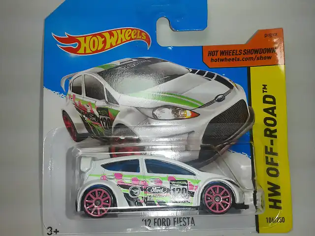 12 FORD FIESTA