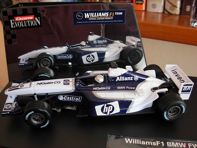 18 WILLIAMS-BMW FW25