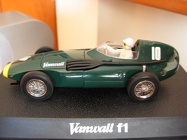 02 VANWALL VW5 F1 1957