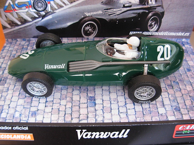 03 VANWALL VW5 F1 1957