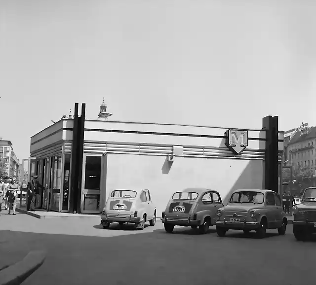 Budapest - De?k Ferenc t?r M, Metro Station, 1970