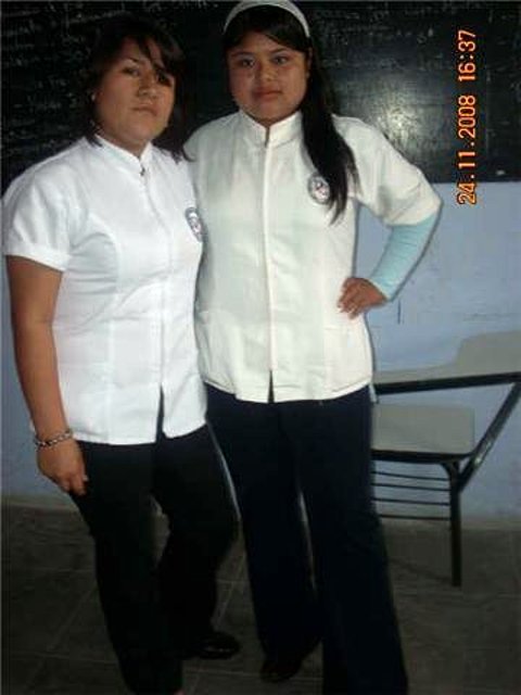 yo con mi amix hilda yo con mi amix hilda
