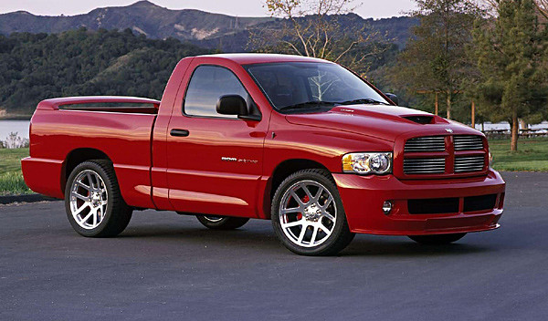 cinco_pick-up_mas_potentes_dodge_ram_srt_10