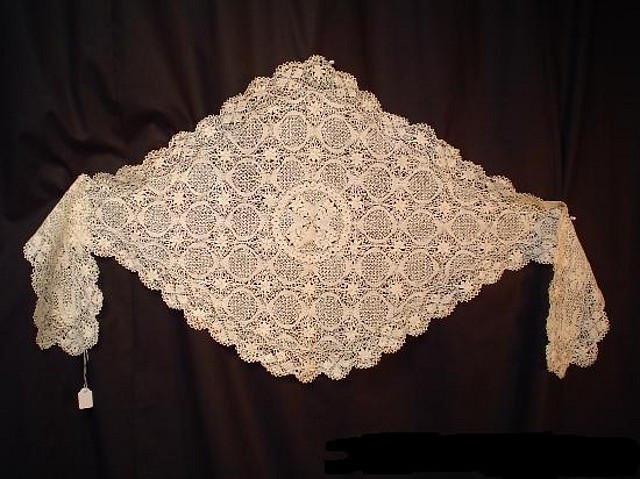 mantilla encaje maltes