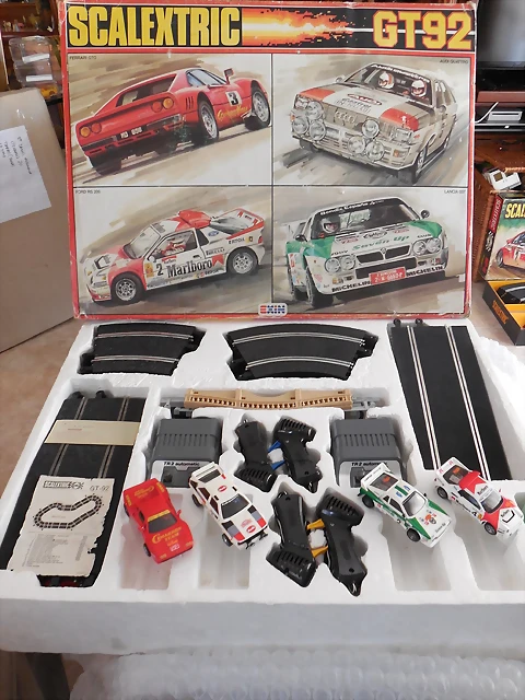PORSCHE 944 SRS 001 PORSCHE 944 SRS 001