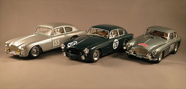 Aston Martin DB2-4 grupo Aston Martin DB2-4 grupo