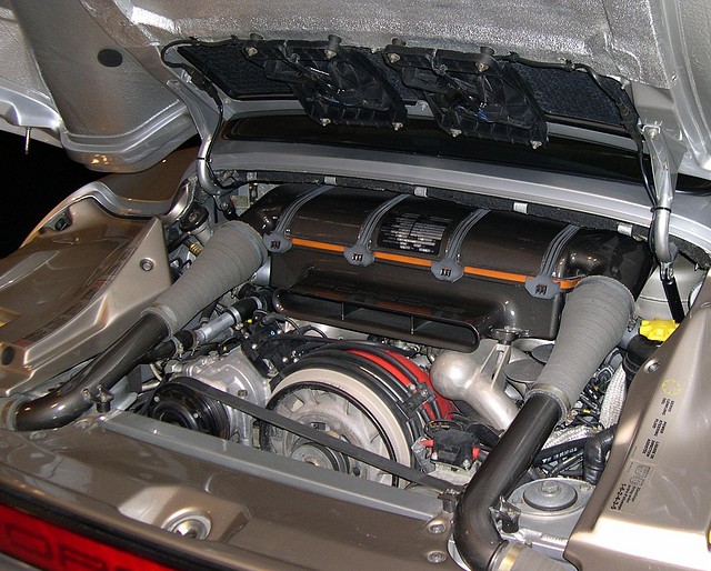 Porsche_959_engine