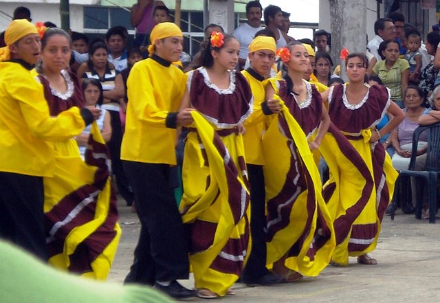 Colegio Tnico Moraspungo3