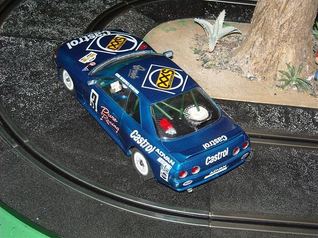 NISSAN GT R SKAYLIN 002 (Small) NISSAN GT R SKAYLIN 002 (Small)