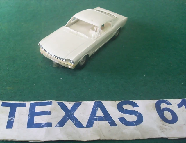 Ford Mustang Fast Back Blanco 6 Ford Mustang Fast Back Blanco 6