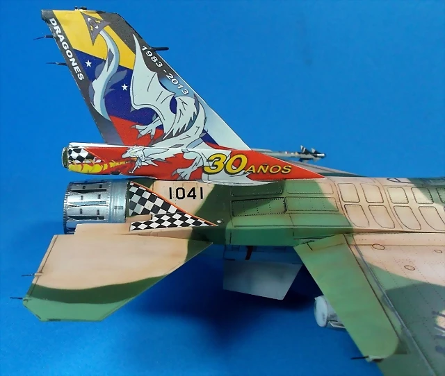 F-16 1041F