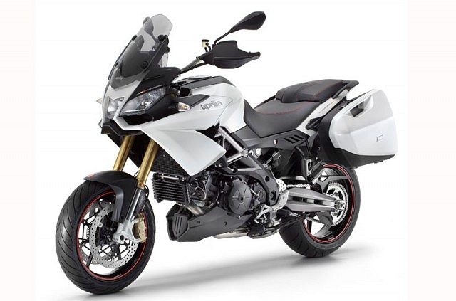 aprilia-caponord-1200-2013-(6)_thumb_e