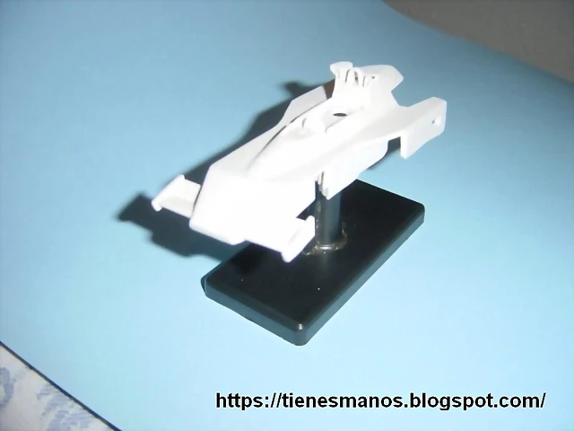 McLaren M23-6 - Imprimado McLaren M23-6 - Imprimado