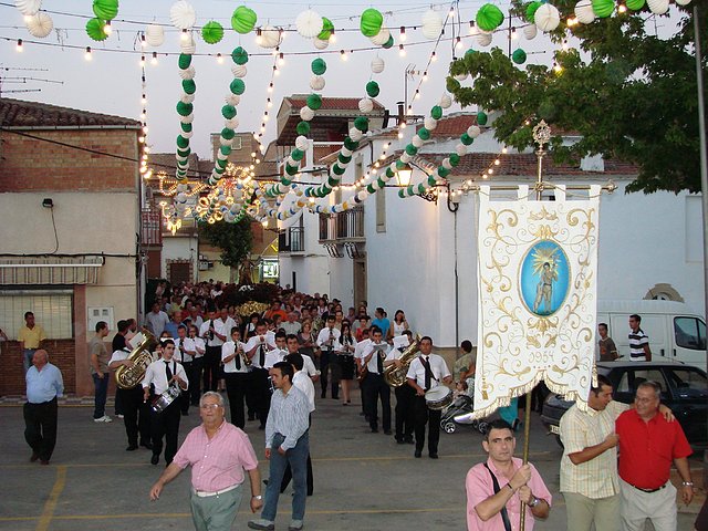 hacia la plaza de toros