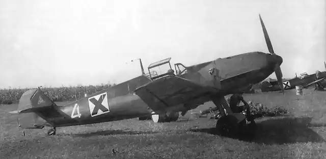 Bf-109E-4_Bulgaria_4blanco_zps40e35b14