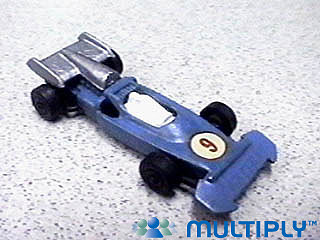 F1 Ford Coyote n?9 azul