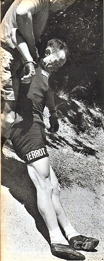 1953 - Tour. 13? etapa, Robic ha ca?do en el descenso del Col de Fauredon