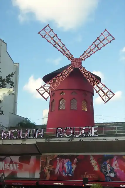 WhatsApp Moulin Rouge