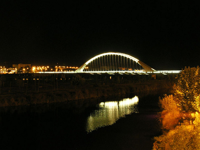 800px-Merida_Lusitania_bridge 800px-Merida_Lusitania_bridge