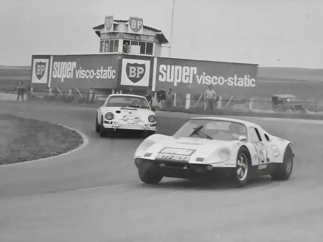 Porsche 904 GTS - TdF '69 - Touroul-Pagani - Reims