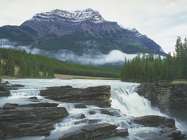 Athabasca_Falls_Alberta_Canada