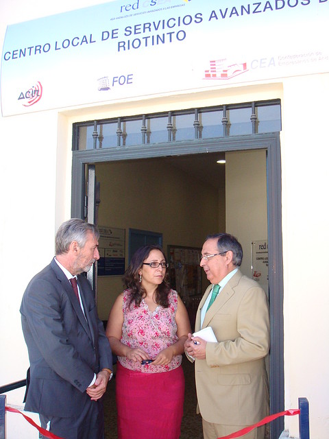 Rosa inaugura Ctro. Serv. Avanzados a empresas-Fot.J.CH.Q-.22.07.11.jpg (5)